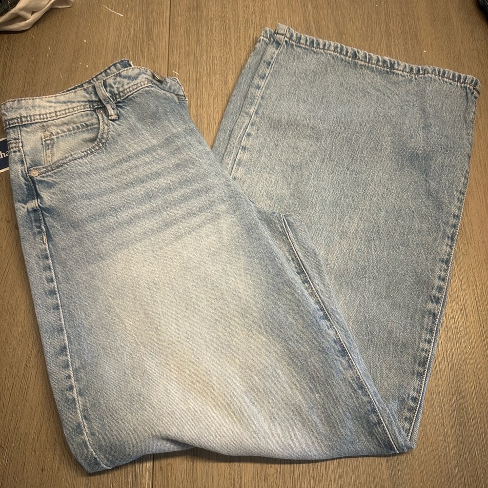 Classic Light Blue WOMen's Jeans